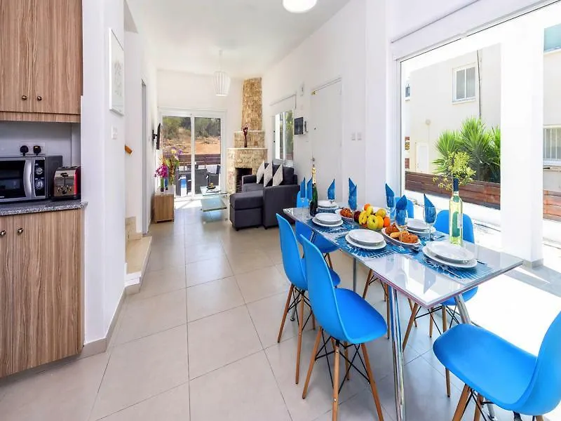 פרוטאראס Villa Christina
